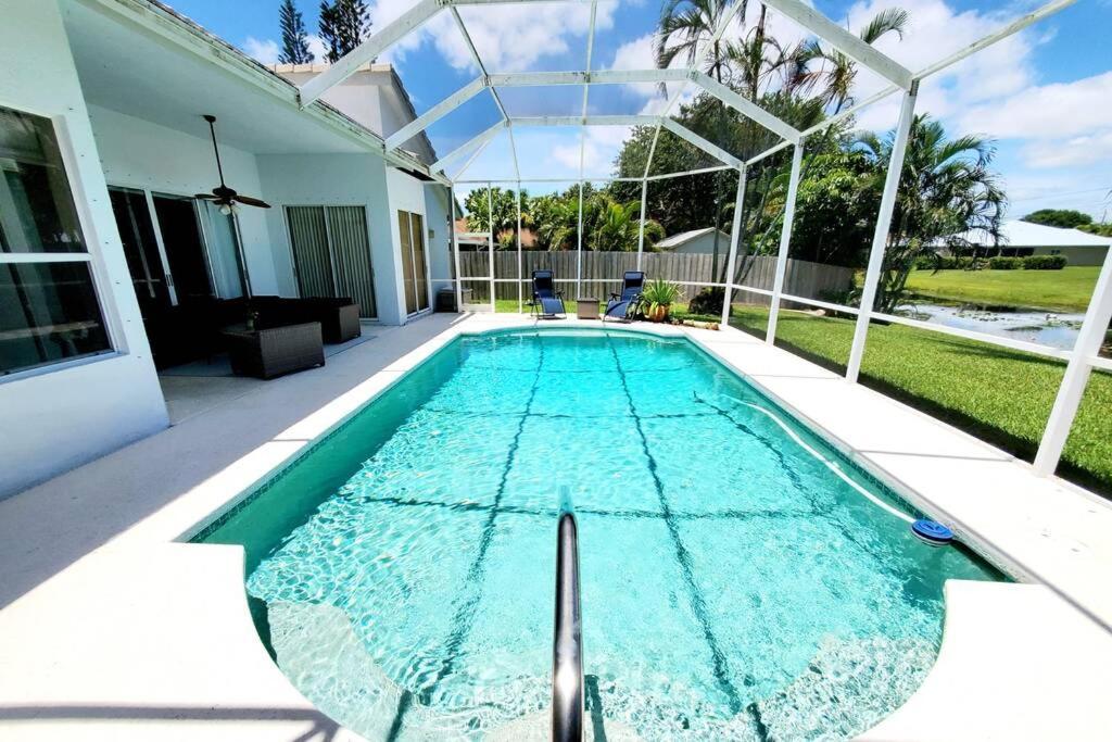 Our Beautiful Florida Vacation Home With Heated Pool Port St. Lucie Εξωτερικό φωτογραφία