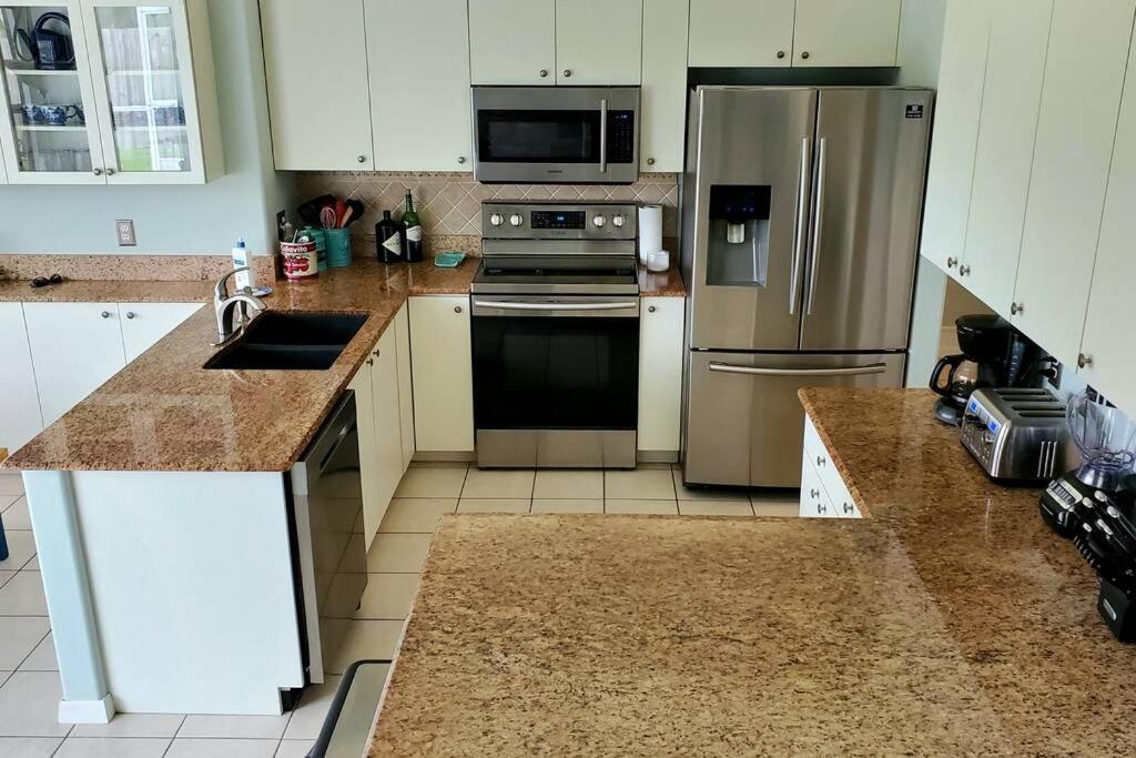 Our Beautiful Florida Vacation Home With Heated Pool Port St. Lucie Εξωτερικό φωτογραφία