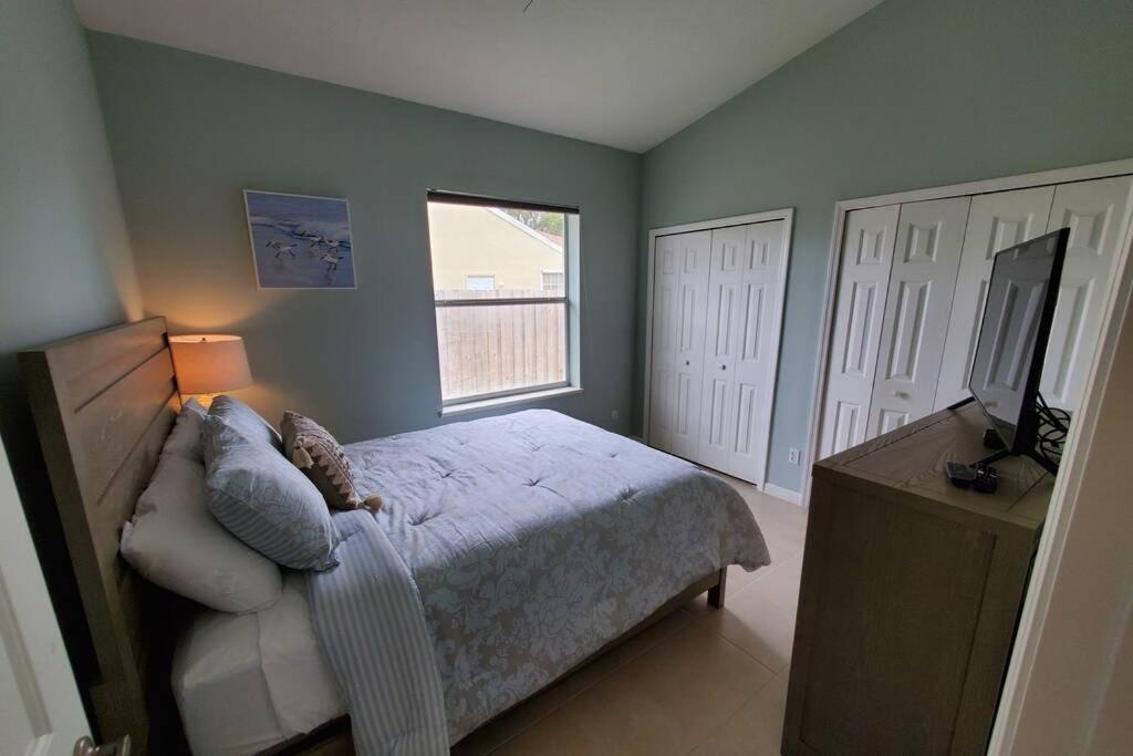 Our Beautiful Florida Vacation Home With Heated Pool Port St. Lucie Εξωτερικό φωτογραφία